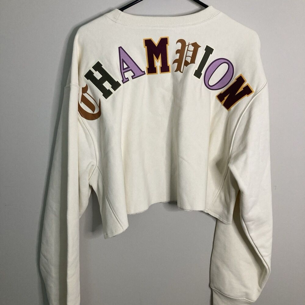 Champion Reverse Weave Cropped Sweatshirt Women’s Size L Back Spell Out